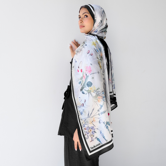 Satin| Black Floral Me