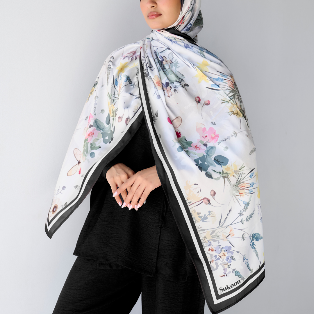 Satin| Black Floral Me